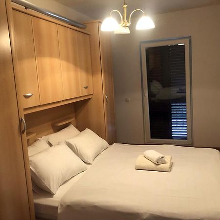 Danyja Apartments Sveti Filip i Jakov Εξωτερικό φωτογραφία